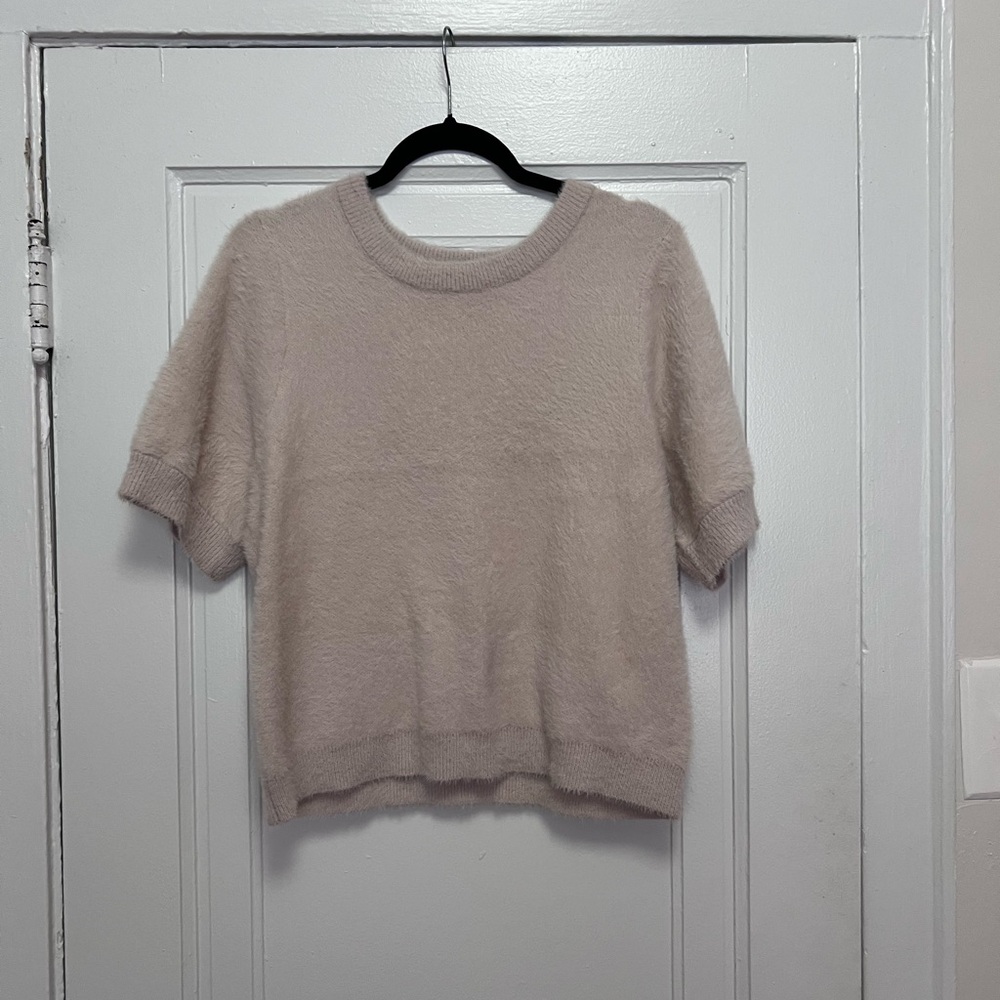 Short-Sleeve Plush Sweater Shirt